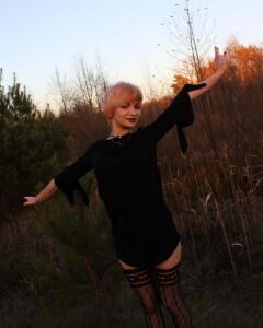 My girlfriend in stockings teases during a picnic