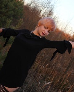 My girlfriend in stockings teases during a picnic