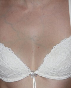 I love spreading myself while in high heels