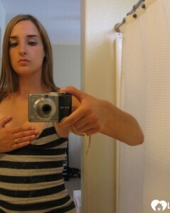 Very kinky photo session in the bathroom