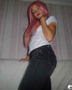 Mesmerizing pink-haired friend shows me her goods
