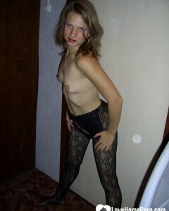 Kinky girlfriend in pantyhose fools around the apartment