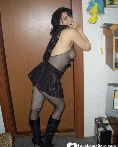 Brunette in pantyhose wants to have some fun