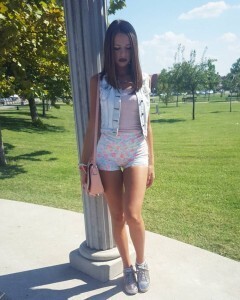 girls who smell like hair