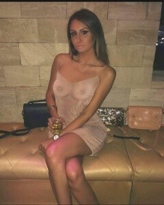 girls who smell like hair