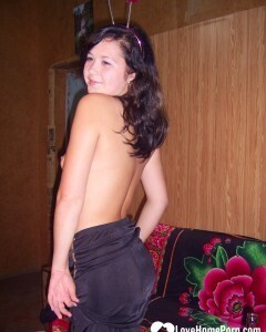 Hot party girl shows everything on camera