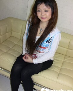 Stunning Asian gets completely naked on camera