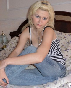 My girlfriend loves posing for the camera