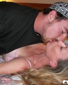 Sexy neighbor wanted to cheat on her man