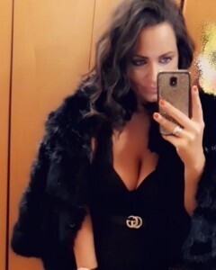 Andjelka - Amateur MILF - Hot Neighbors