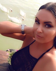 Andjelka - Amateur MILF - Hot Neighbors