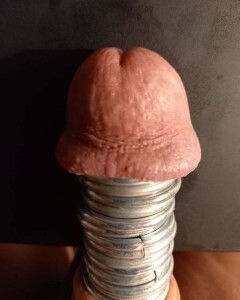 love showing myself naked