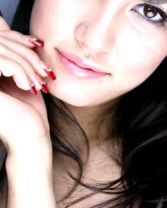 Maria Ozawa teasing in her mini green skirt