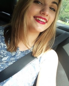 Amazing Tits And Ass On Cute Teen Girl