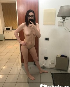 I love how I look in this mirror