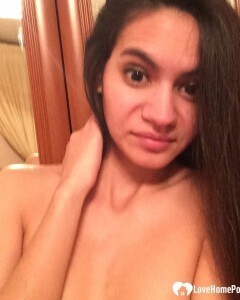 Serbian hottie shows a closeup of her cunt