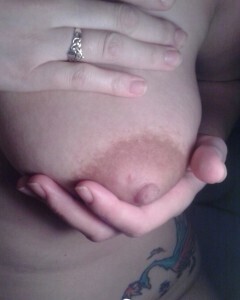 Moist vagina gets a nice close up