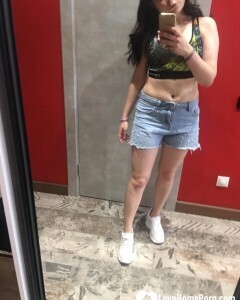 Curvy hottie trying out a jean skirt