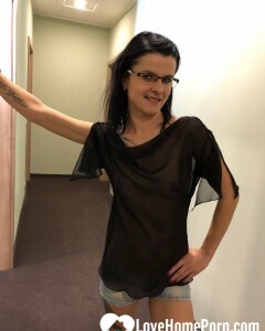 Some risky teasing in the hotel hallway