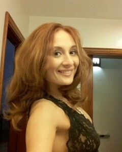 I just love taking nudes in the mirrors