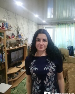 Cute girlfriend stripping off for the camera