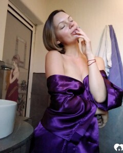 Fooling around in my bathroom with a camera